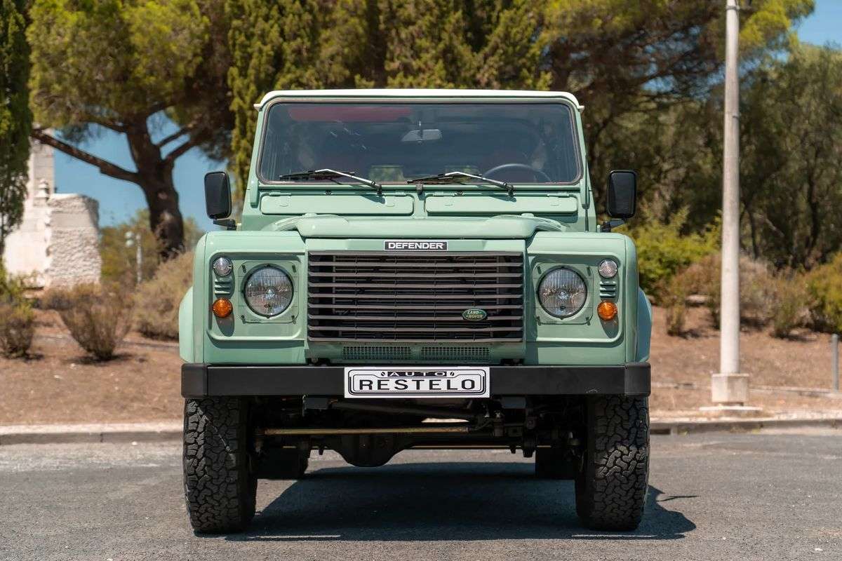 land-rover-defender-2006-diesel-2495cc