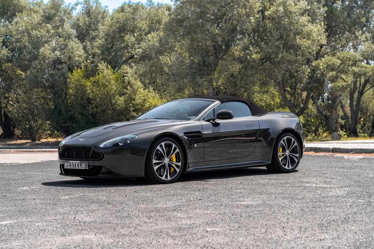 aston-martin-vantage-roadster-2015-gasolina-5935cc