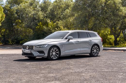 volvo-v60-2024-hibrido-a-gasolina-1969cc