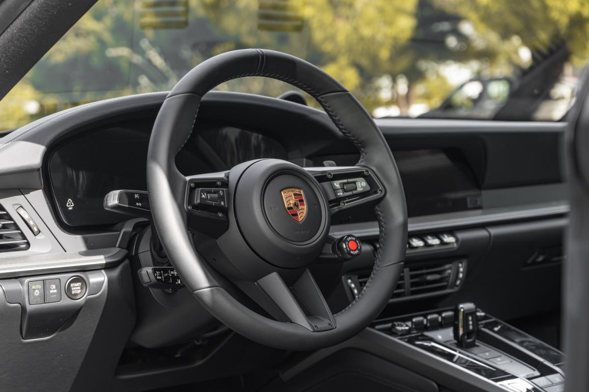 porsche-911-2025-gasolina-2981cc