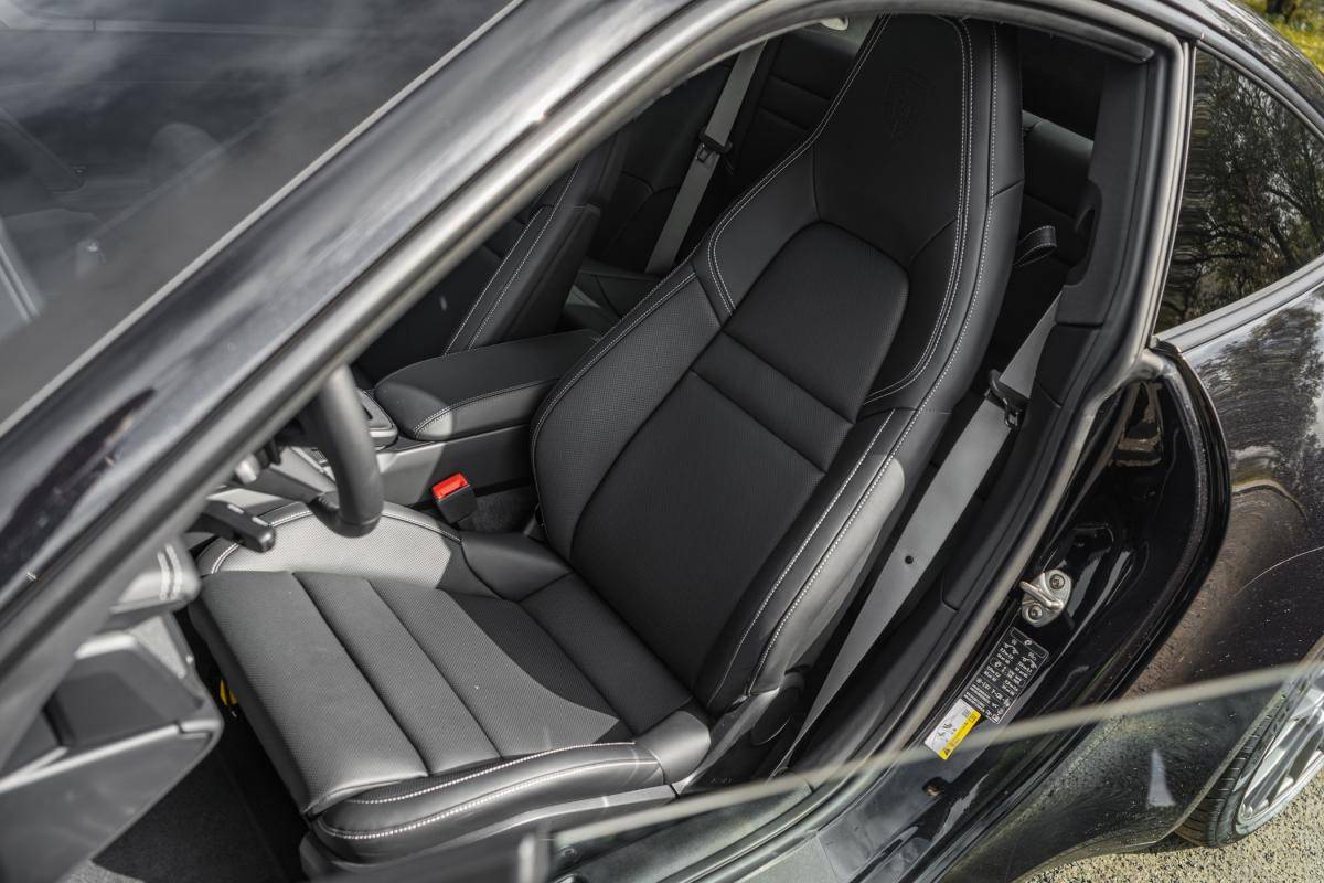 porsche-911-2025-gasolina-2981cc