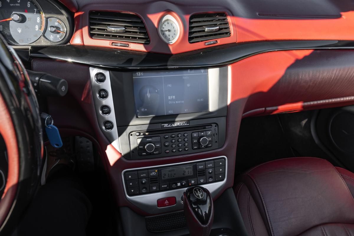 maserati-grancabrio-2011-gasolina-4691cc