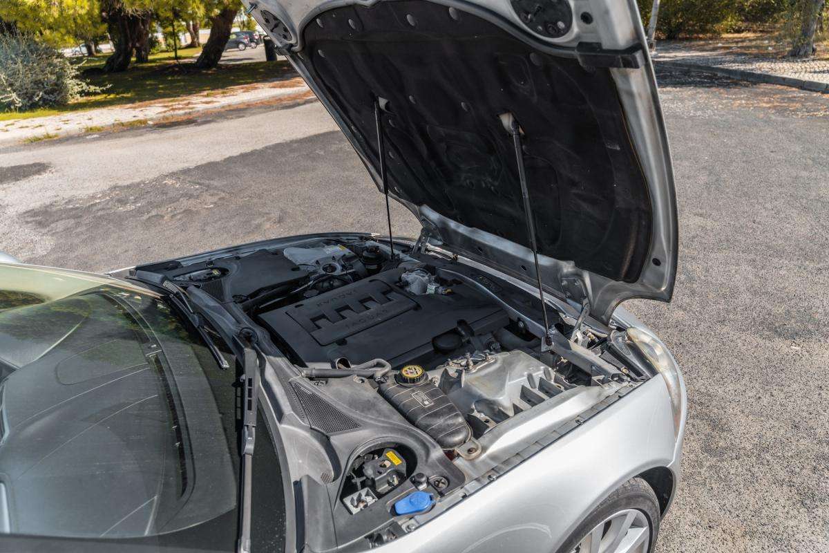 jaguar-xk-2010-gasolina-3555cc
