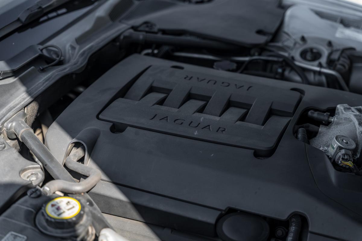 jaguar-xk-2010-gasolina-3555cc