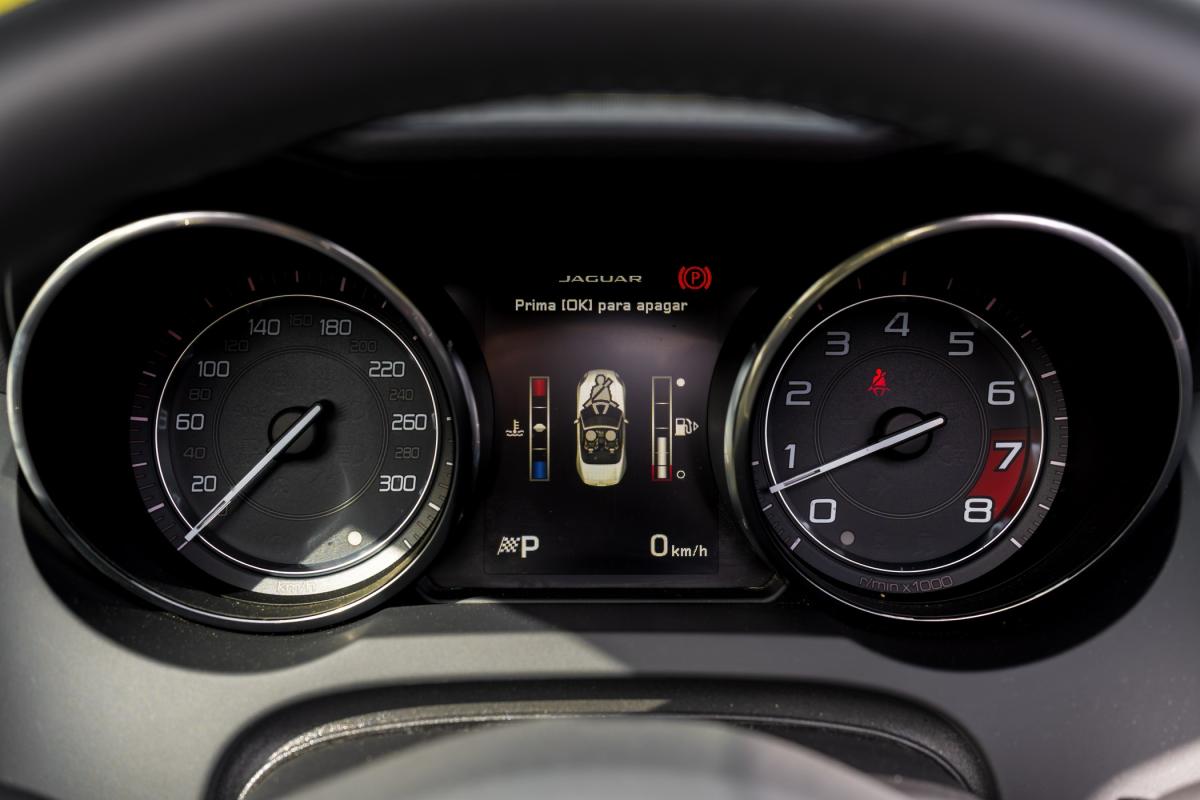 jaguar-f-type-2014-gasolina-2995cc