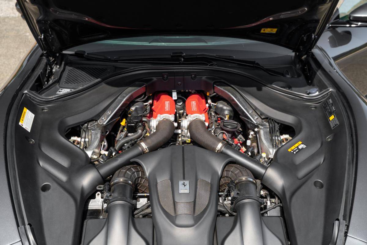 ferrari-roma-2020-gasolina-3855cc