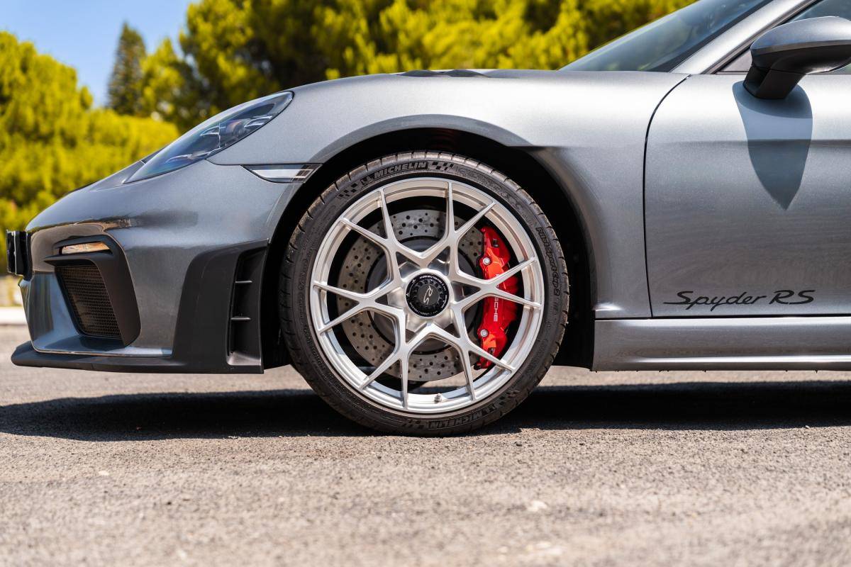 porsche-718-2024-gasolina-3996cc