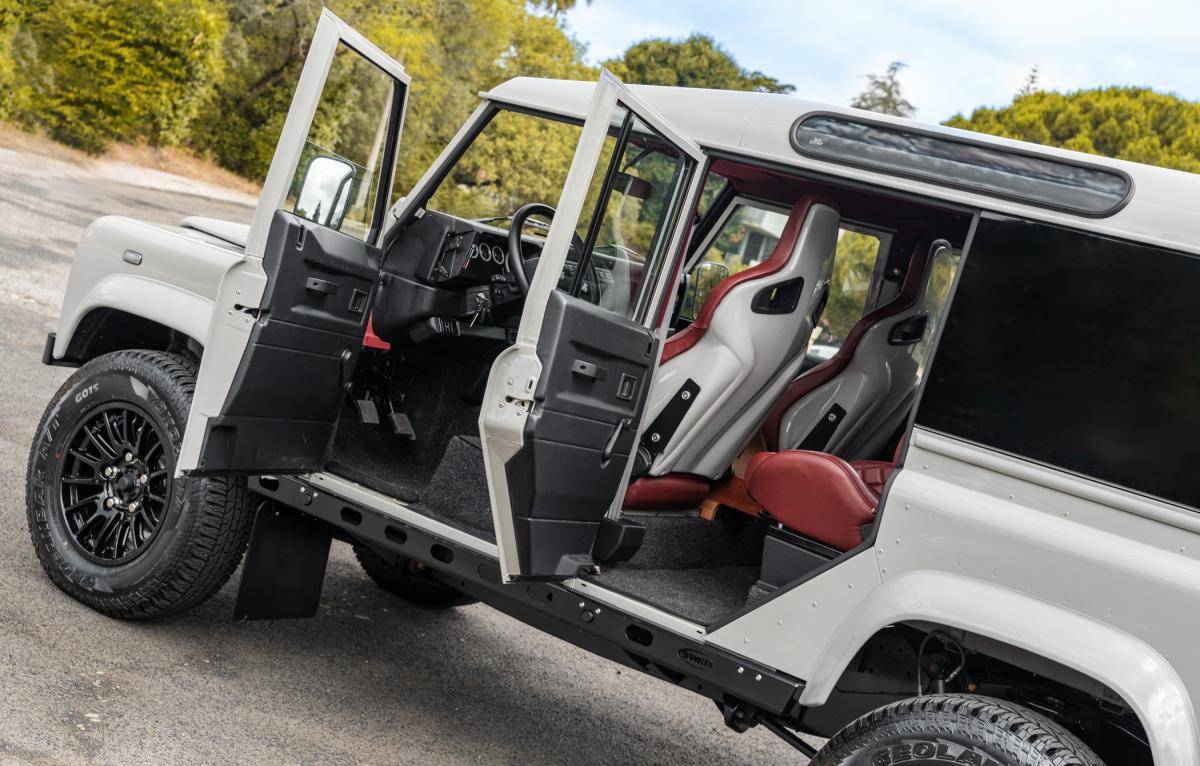 land-rover-defender-2001-diesel-2495cc