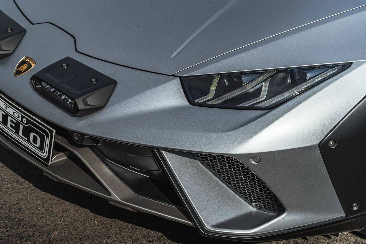 lamborghini-huracan-2023-gasolina-5204cc