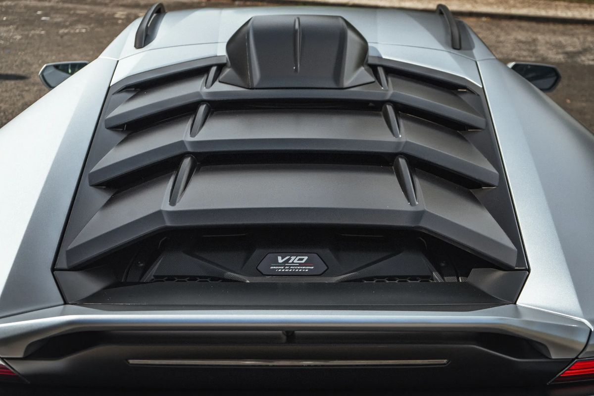lamborghini-huracan-2023-gasolina-5204cc