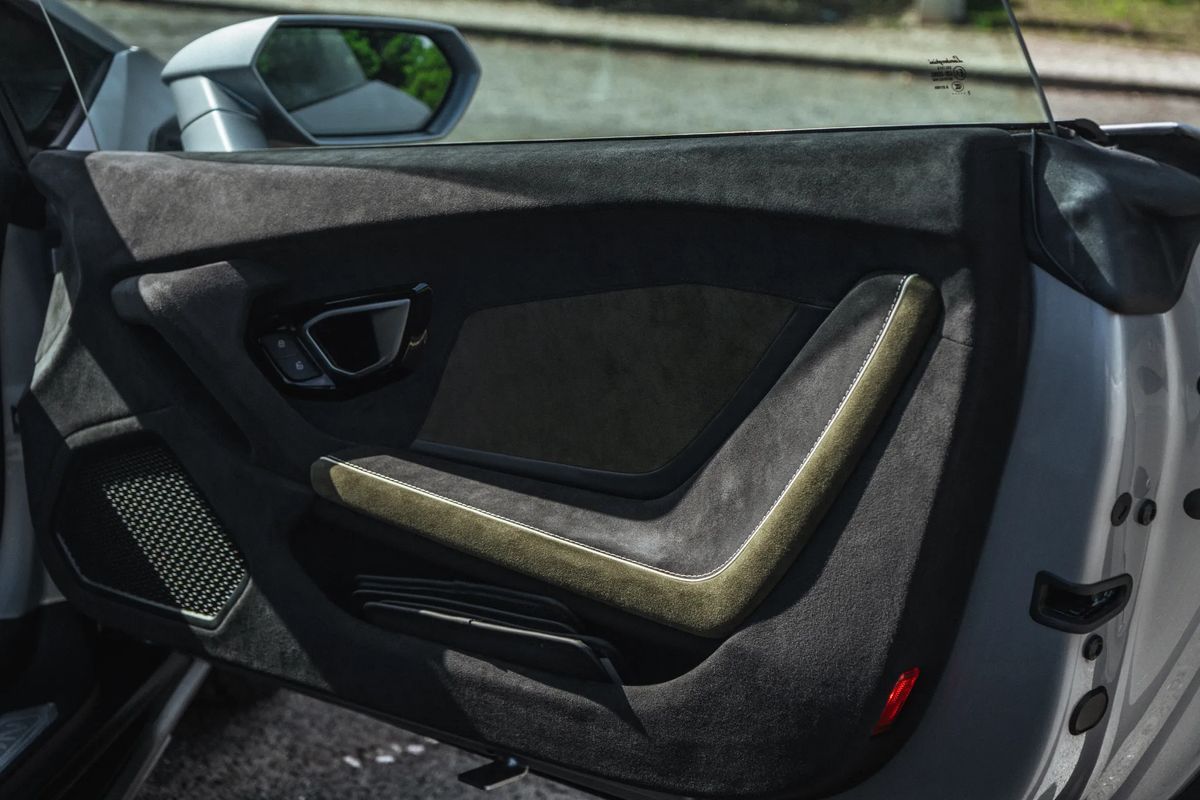 lamborghini-huracan-2023-gasolina-5204cc
