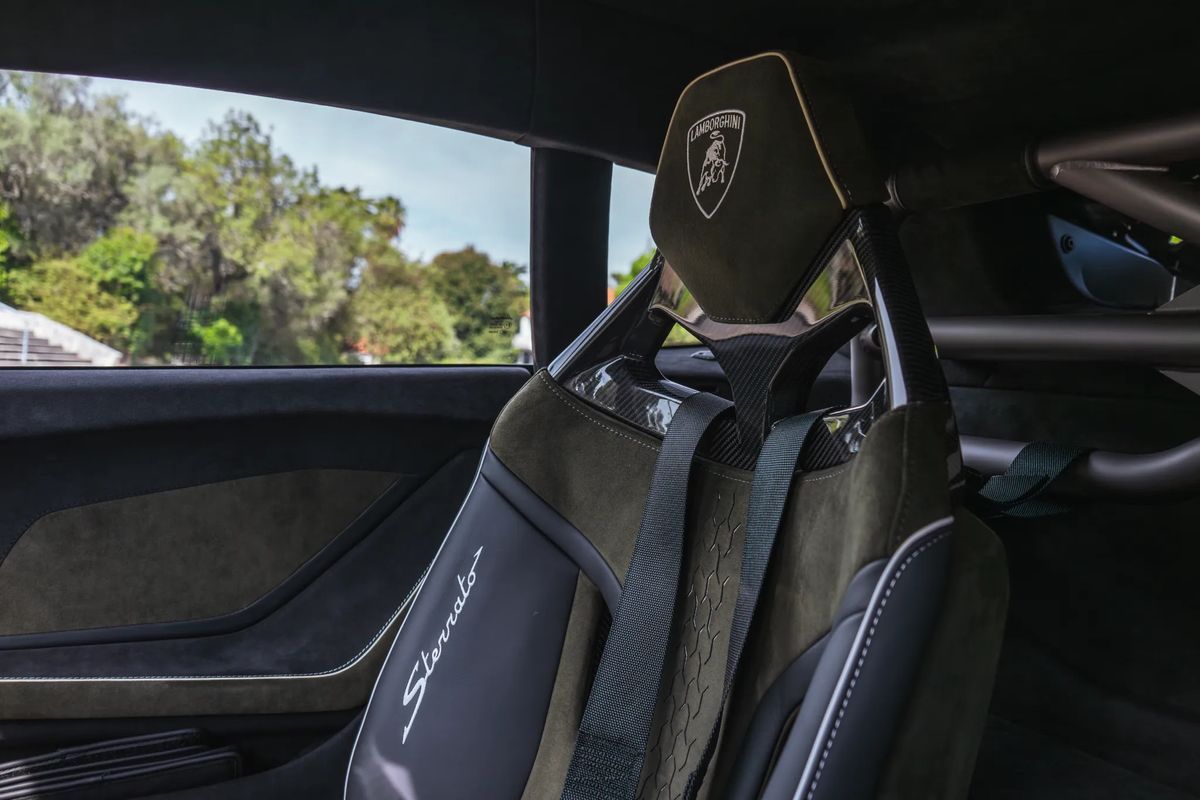 lamborghini-huracan-2023-gasolina-5204cc