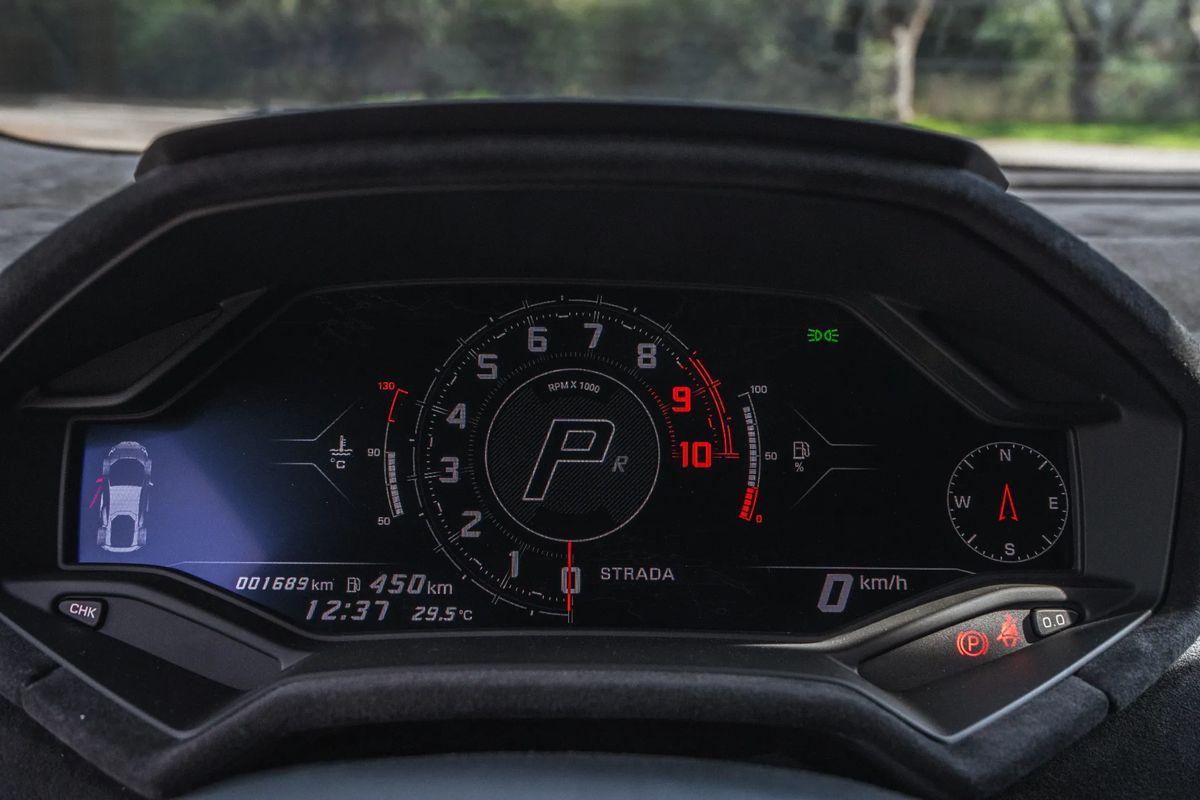 lamborghini-huracan-2023-gasolina-5204cc