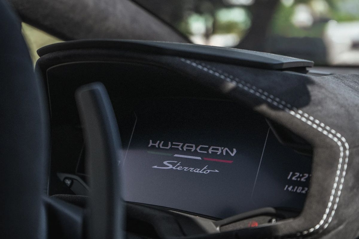 lamborghini-huracan-2023-gasolina-5204cc