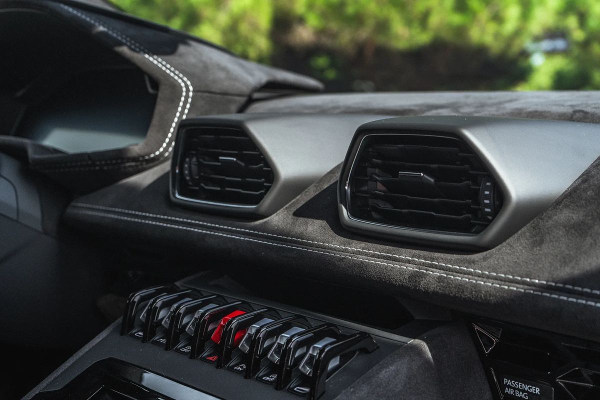 lamborghini-huracan-2023-gasolina-5204cc