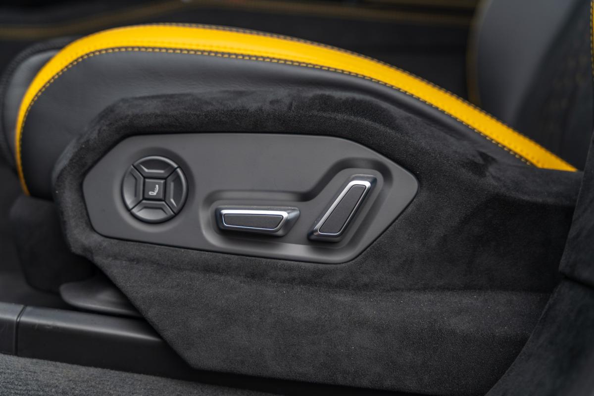 lamborghini-urus-2025-gasolina-3996cc