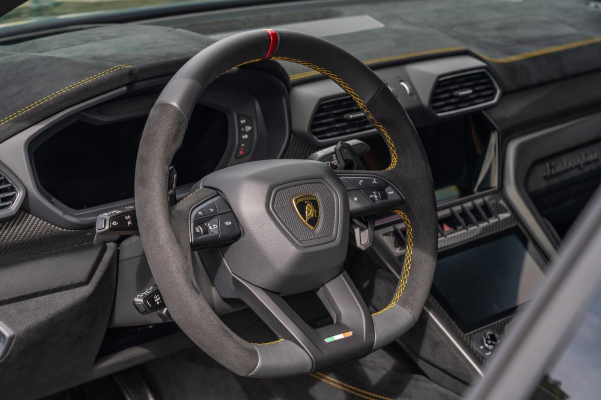lamborghini-urus-2025-gasolina-3996cc