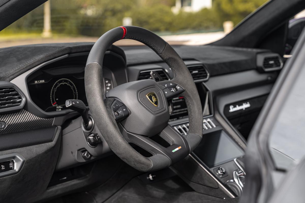 lamborghini-urus-2025-gasolina-3996cc