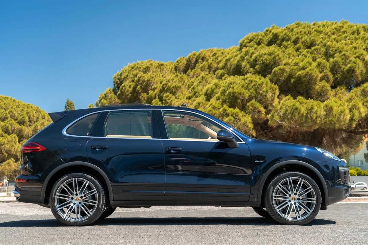porsche-cayenne-2015-diesel-4134cc