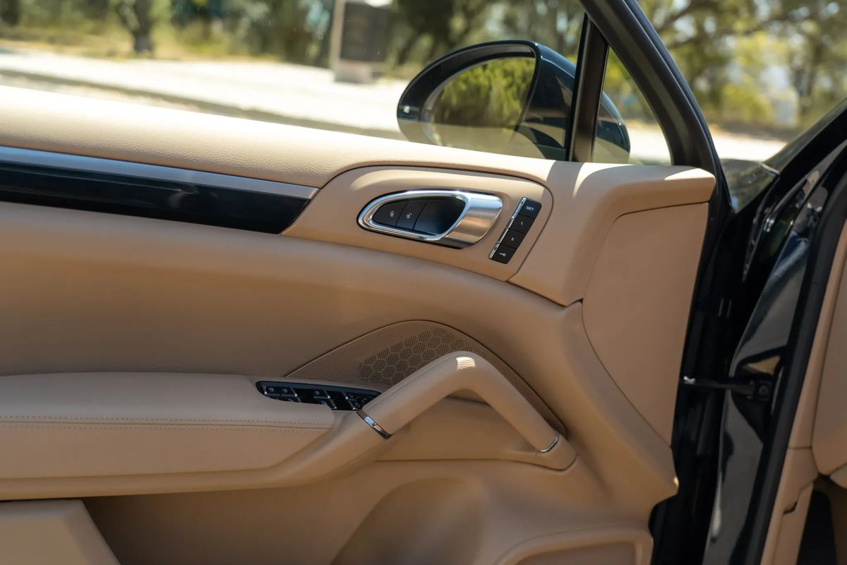 porsche-cayenne-2015-diesel-4134cc