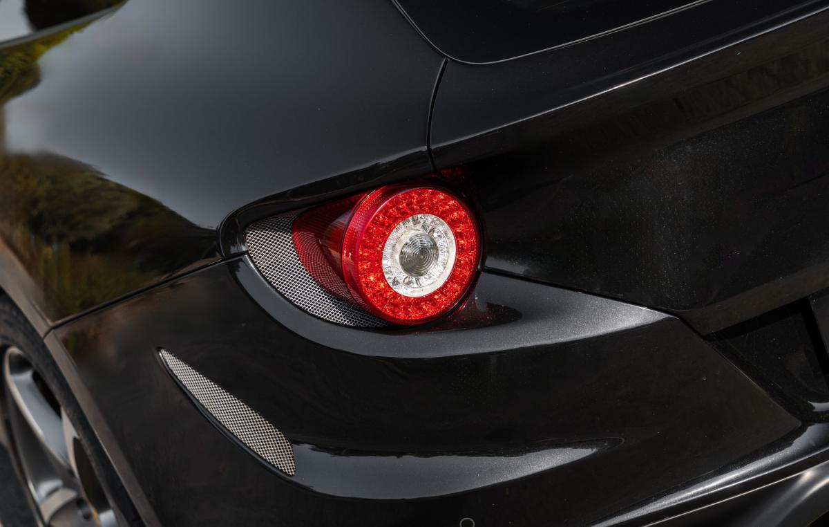 ferrari-ff-2016-gasolina-6262cc