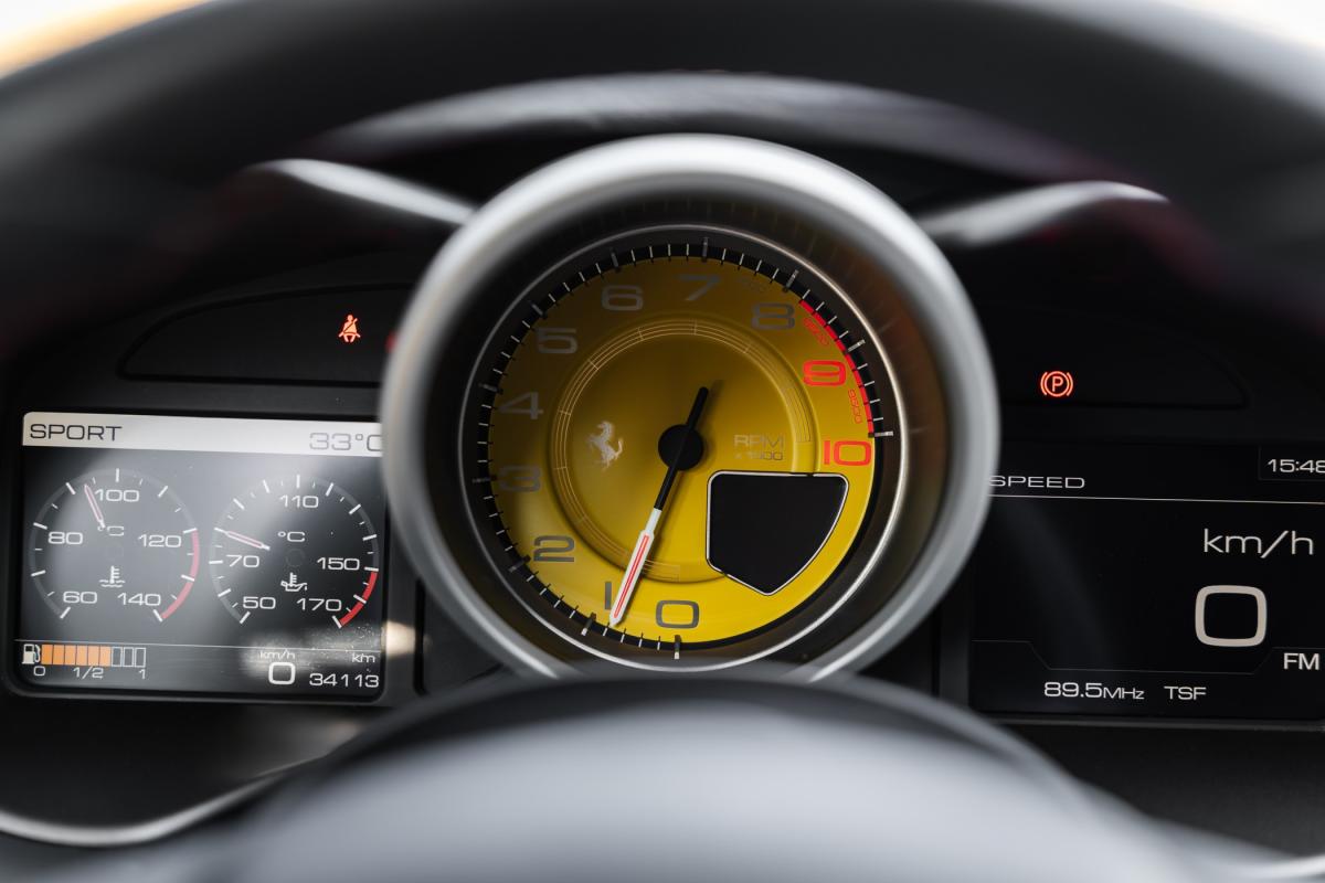 ferrari-ff-2016-gasolina-6262cc