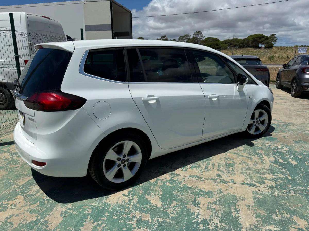 opel-zafira-2014-diesel-1598cc