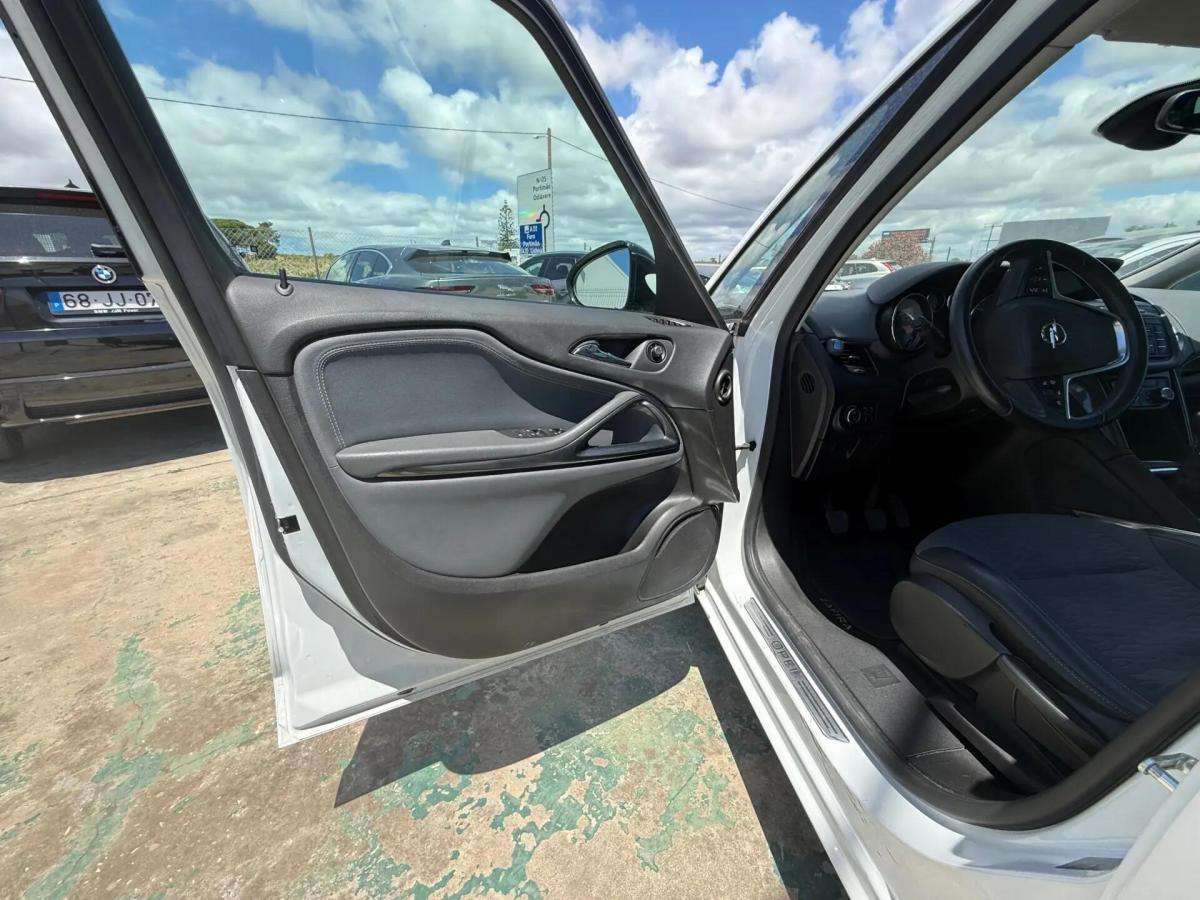 opel-zafira-2014-diesel-1598cc