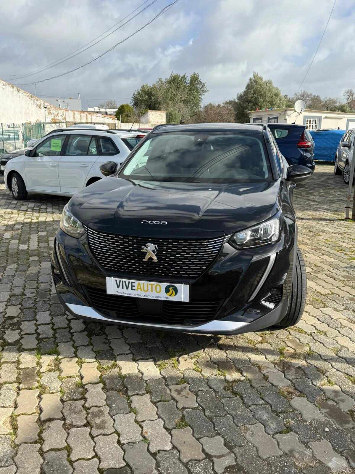 peugeot-2008-2021-gasolina-1199cc