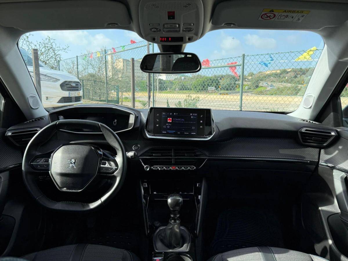peugeot-2008-2021-gasolina-1199cc