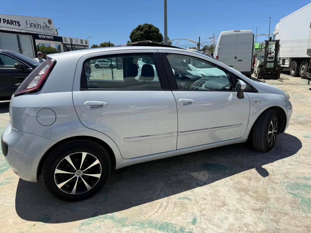 fiat-grande-punto-2026-diesel-1300cc