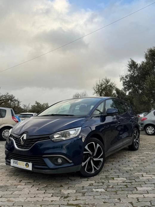 renault-scenic-2019-diesel-1800cc