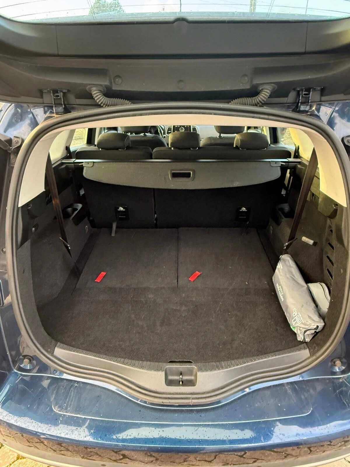 renault-scenic-2019-diesel-1800cc