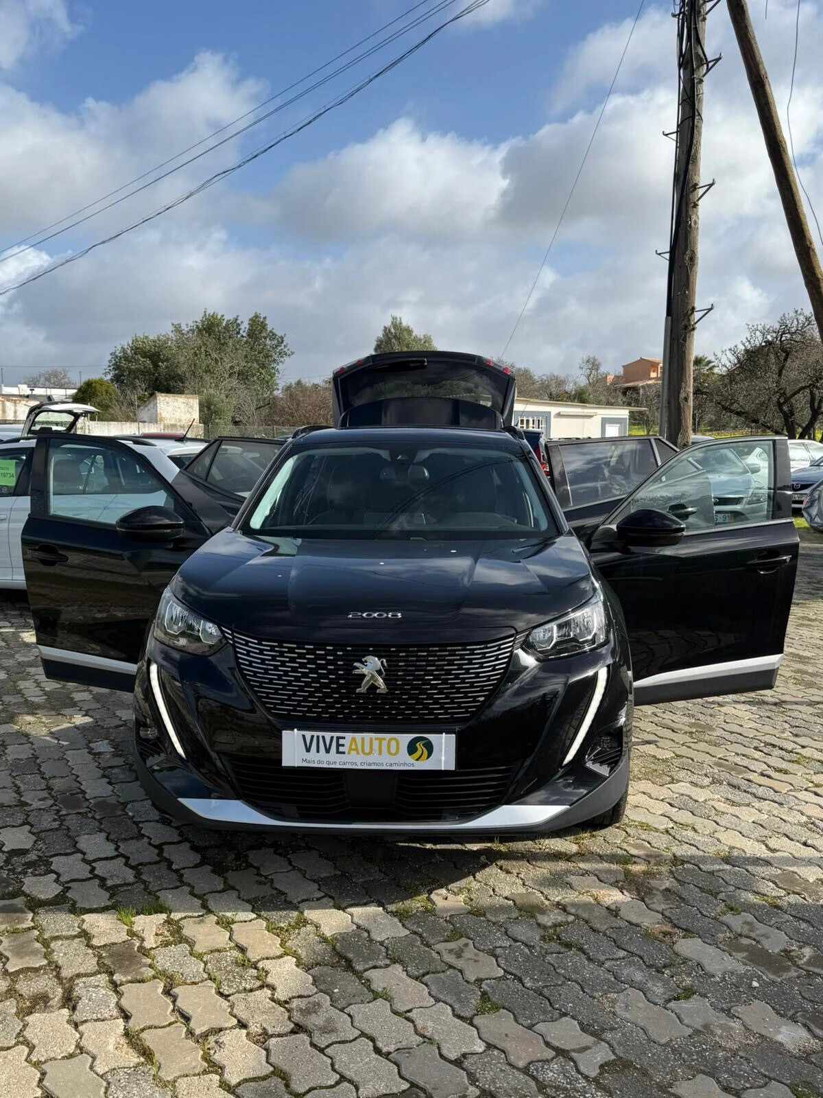 peugeot-2008-2021-gasolina-1199cc