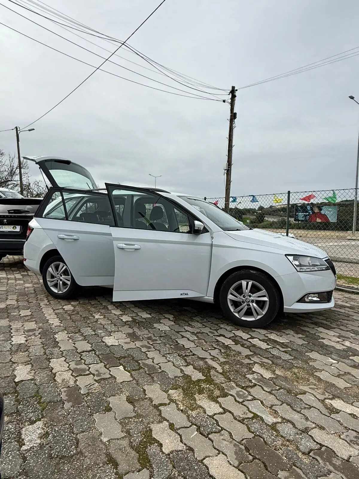 skoda-fabia-2019-gasolina-1000cc