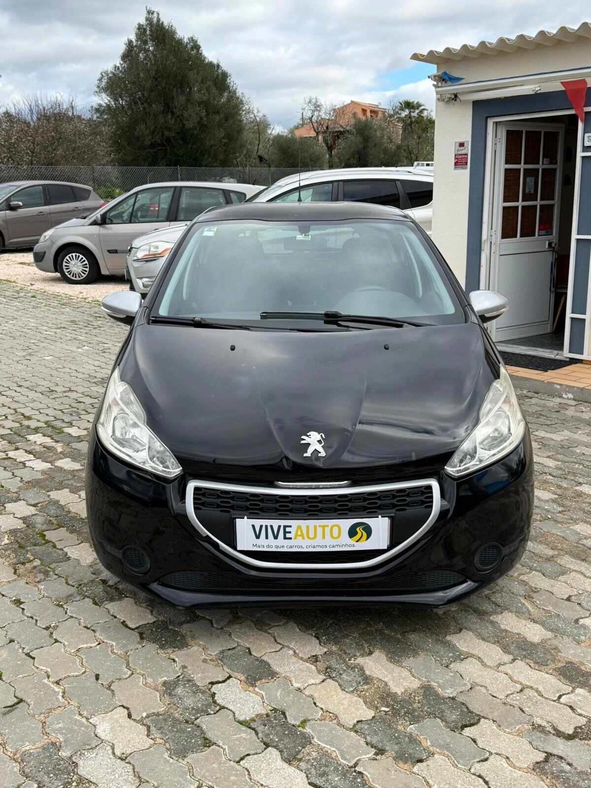 peugeot-208-2014-diesel-1398cc