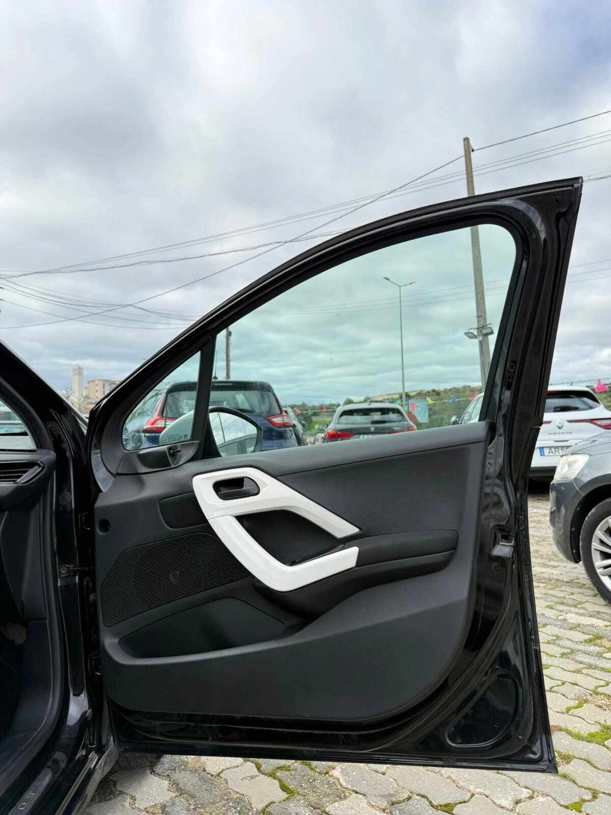 peugeot-208-2014-diesel-1398cc