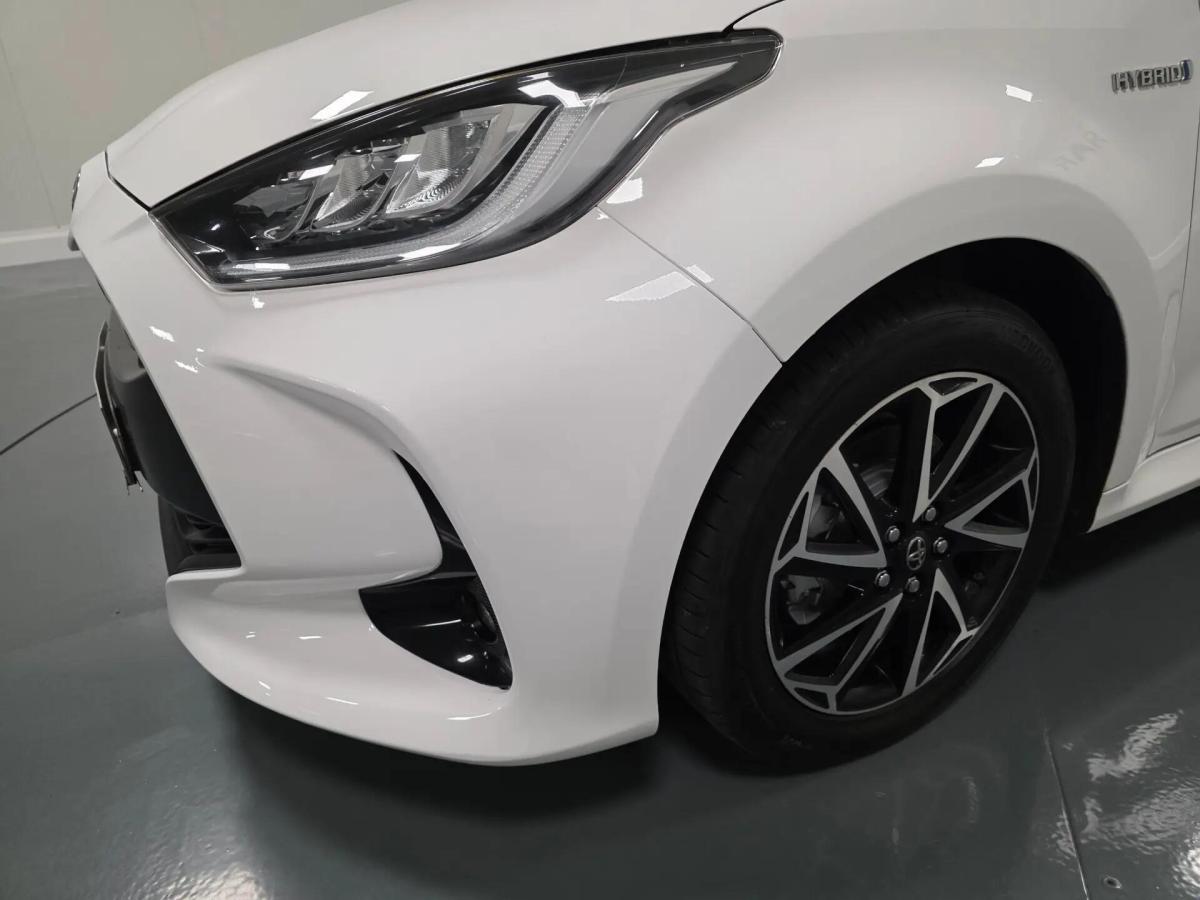 toyota-yaris-2021-hibrido-a-gasolina-1497cc