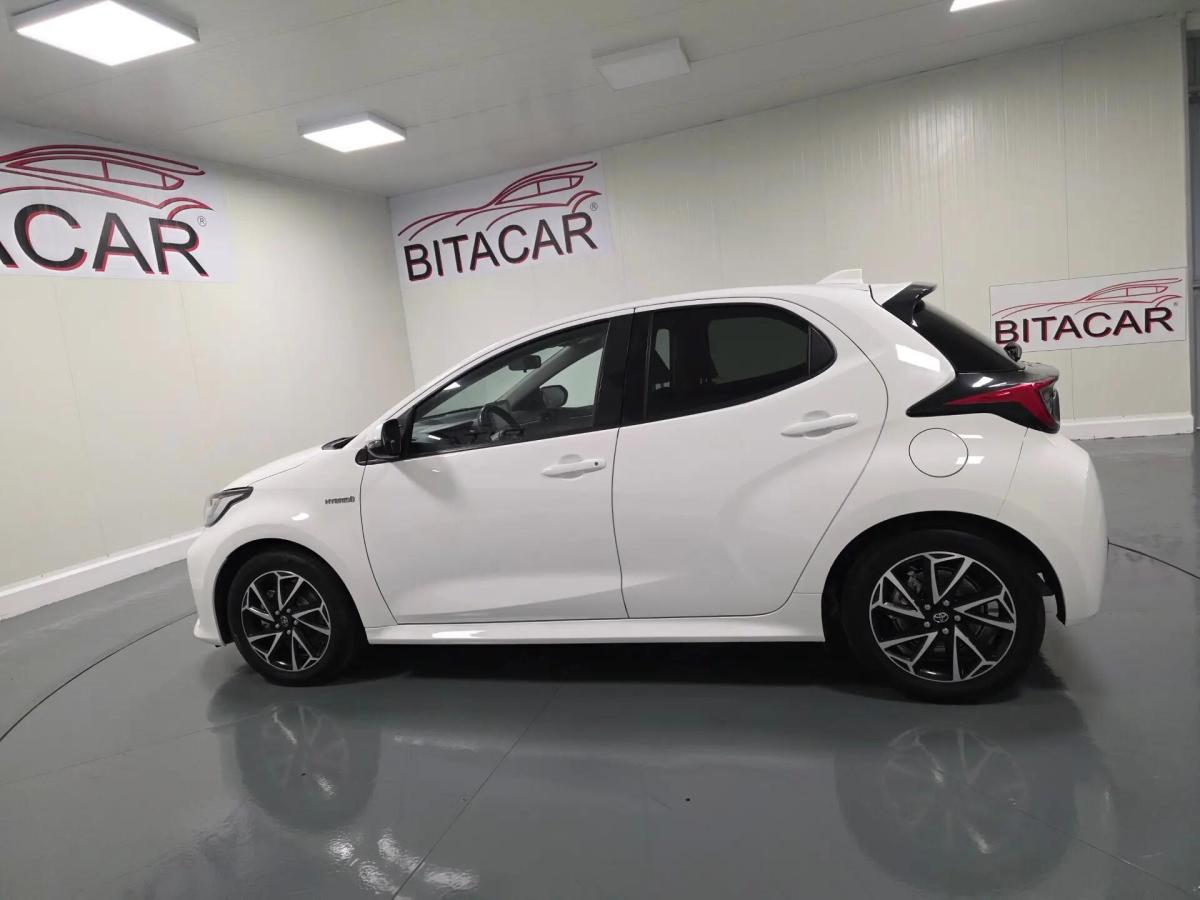 toyota-yaris-2021-hibrido-a-gasolina-1497cc