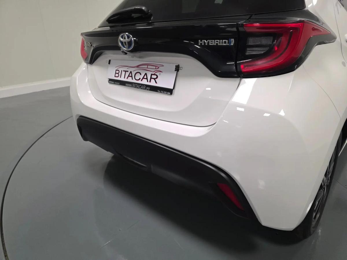 toyota-yaris-2021-hibrido-a-gasolina-1497cc