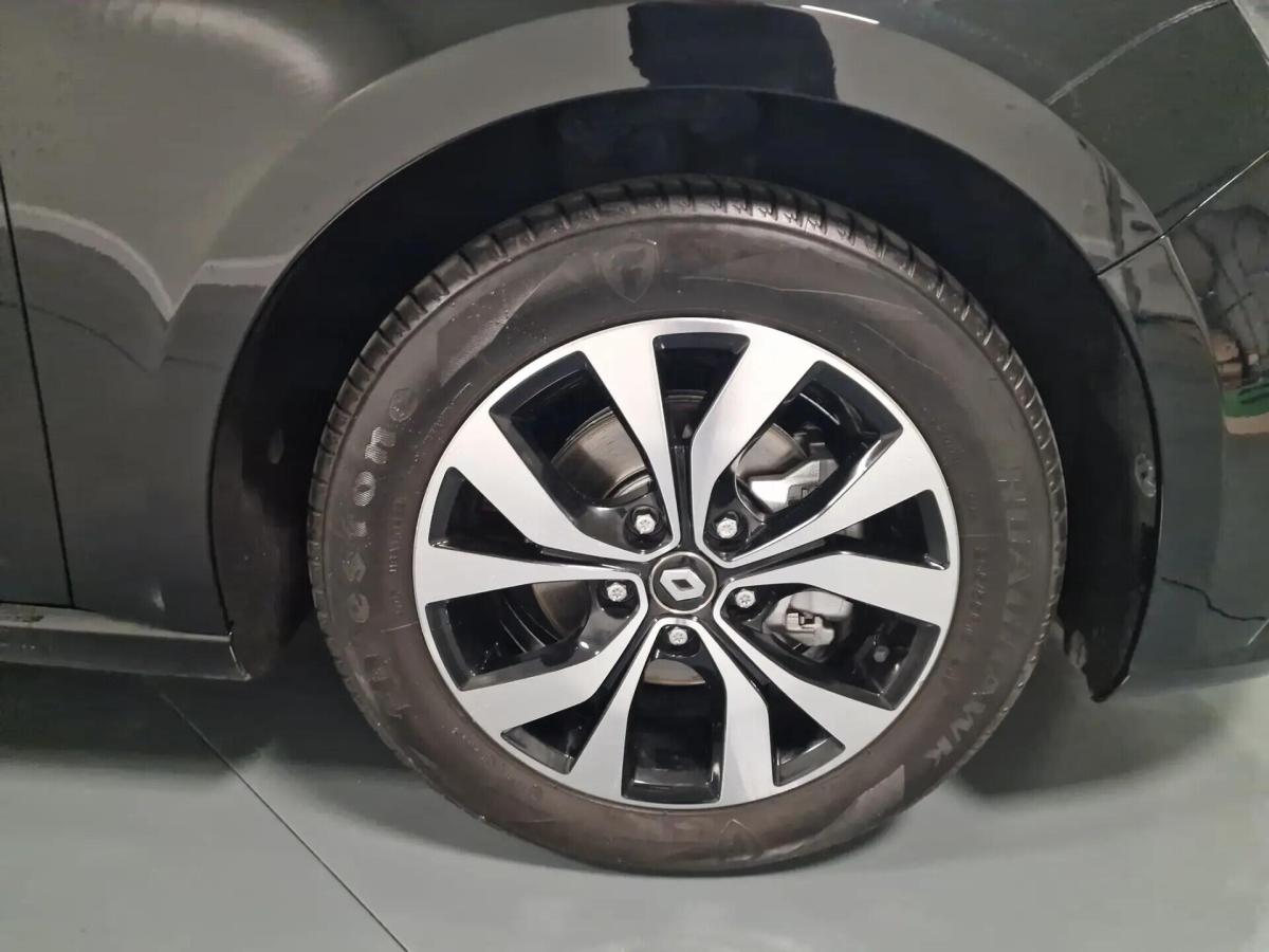 renault-megane-sport-tourer-2018-diesel-1461cc
