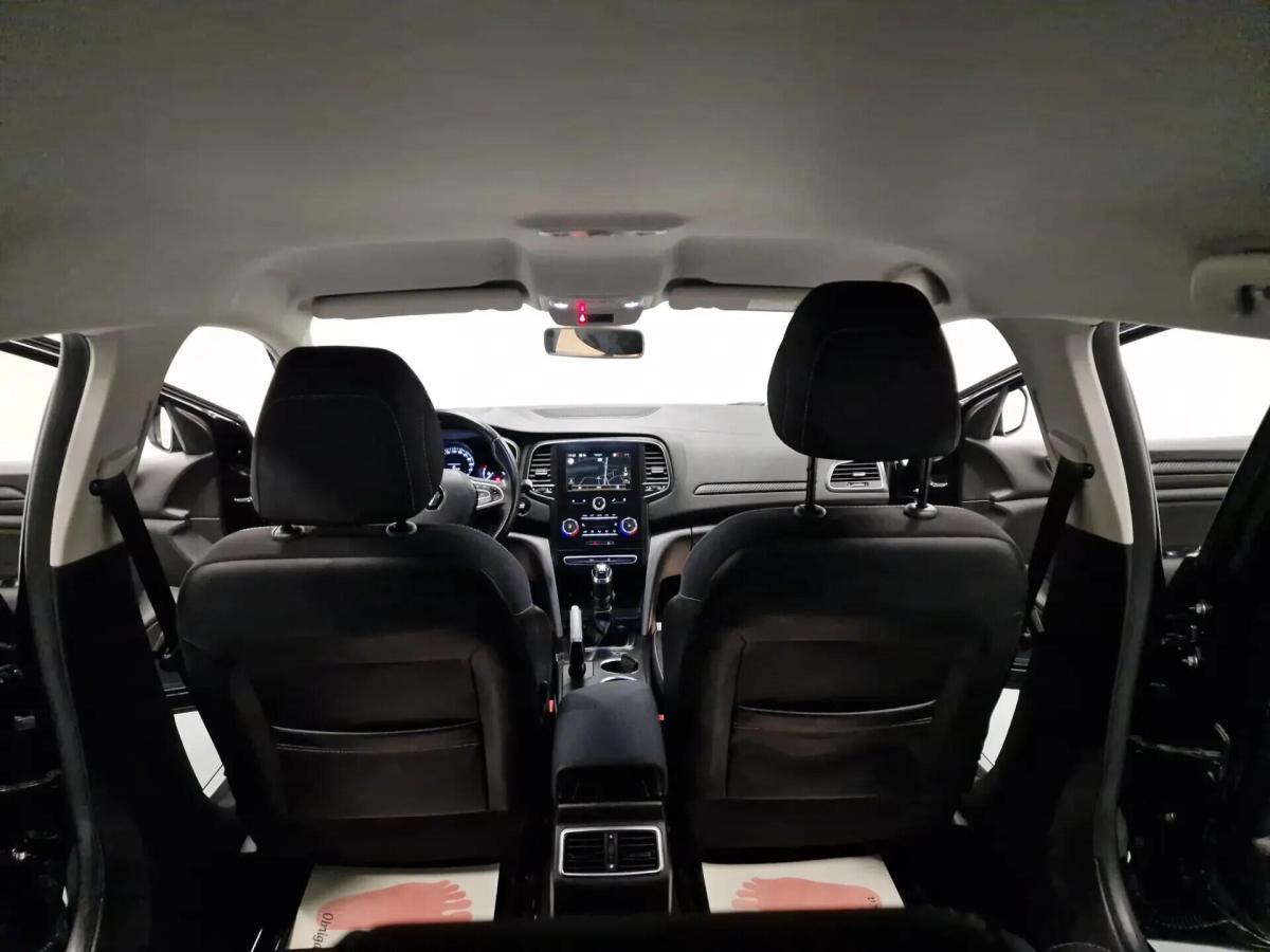 renault-megane-sport-tourer-2018-diesel-1461cc