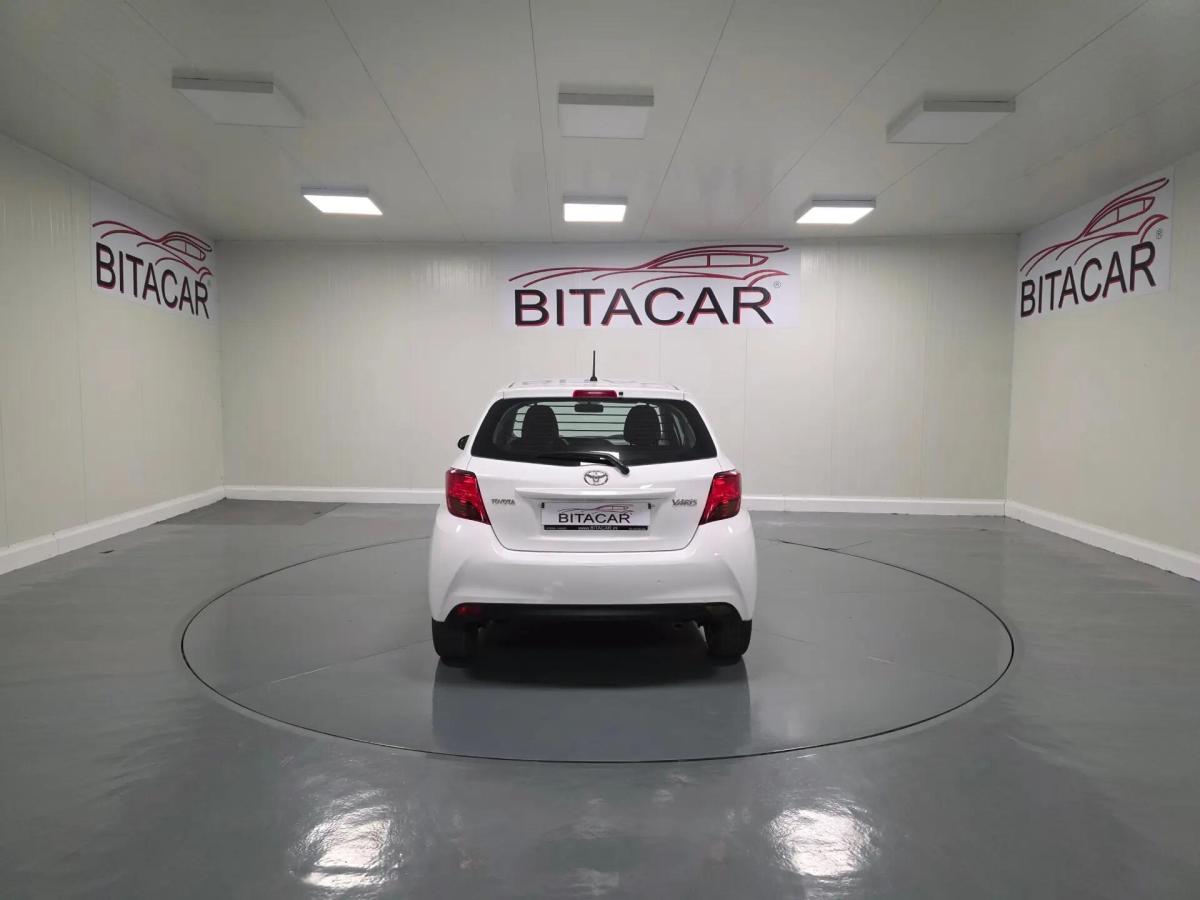 toyota-yaris-2014-diesel-1364cc