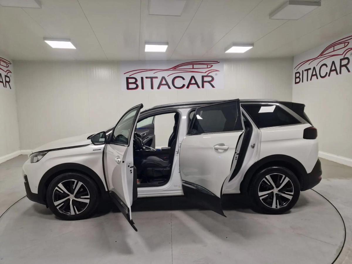 peugeot-5008-2017-diesel-1600cc