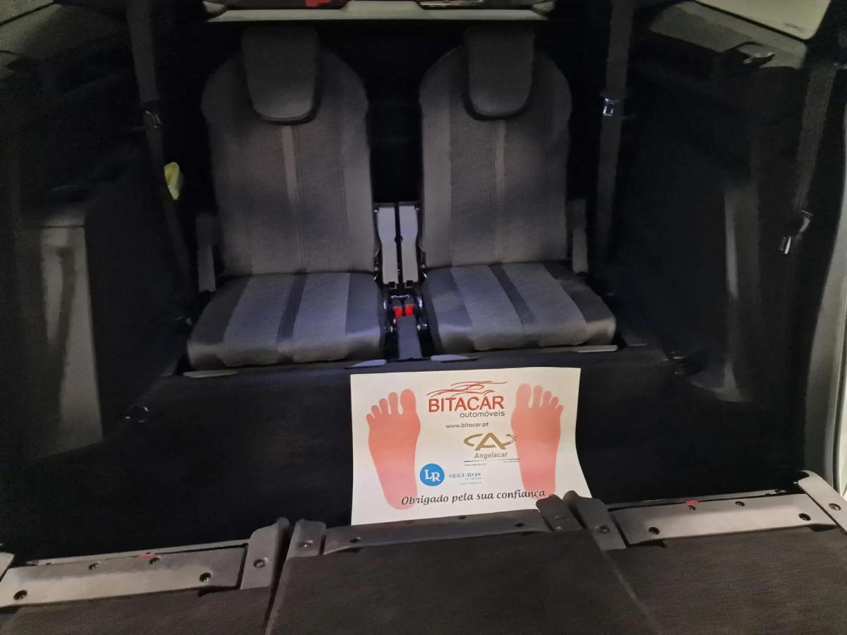 peugeot-5008-2017-diesel-1600cc