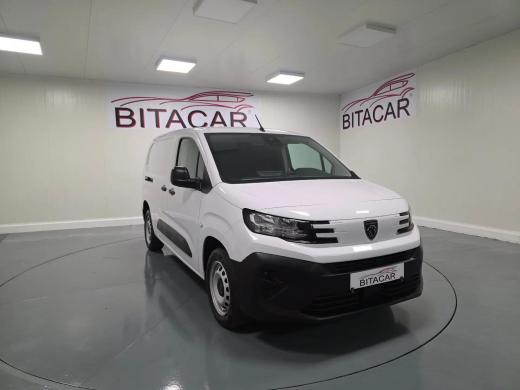peugeot-partner-2025-diesel-1500cc