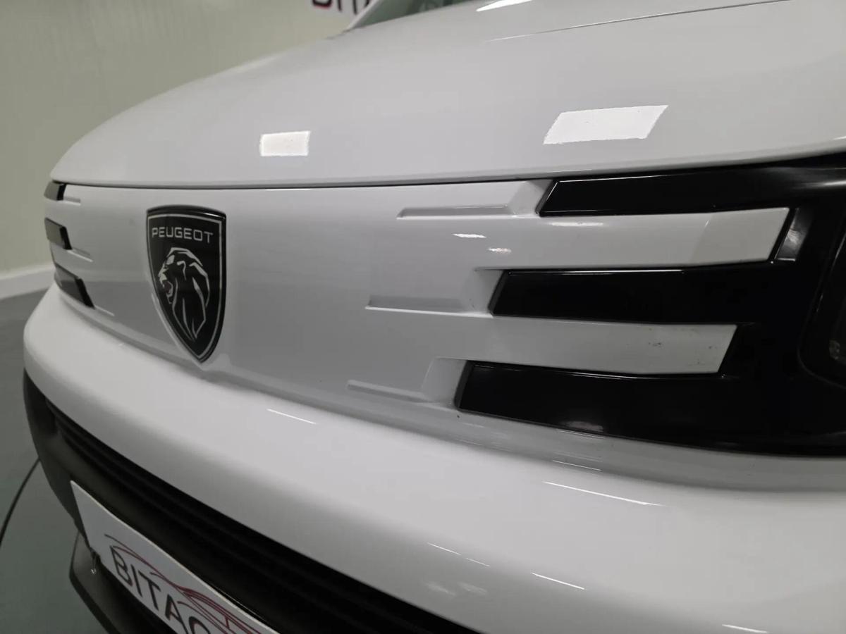 peugeot-partner-2025-diesel-1500cc
