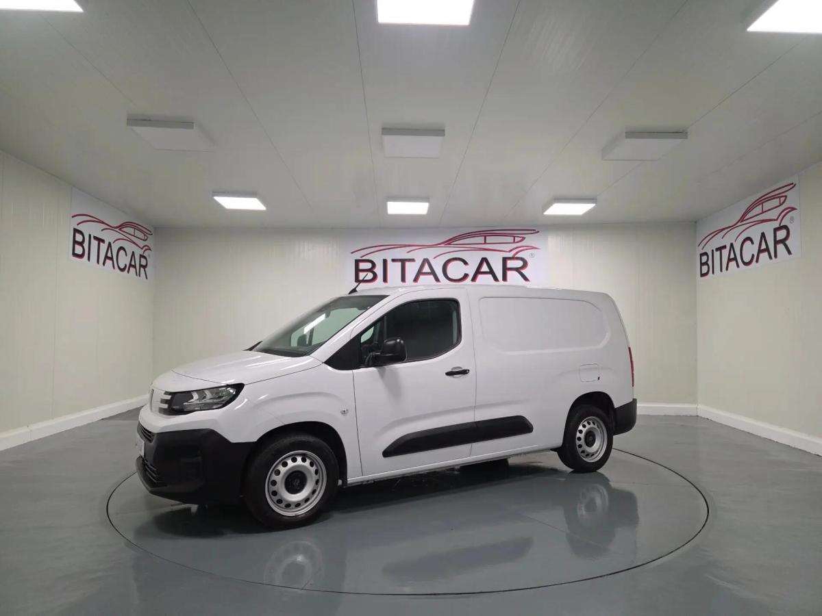 peugeot-partner-2025-diesel-1500cc
