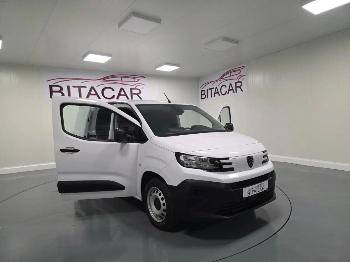 peugeot-partner-2025-diesel-1500cc