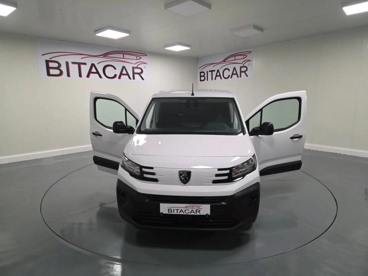 peugeot-partner-2025-diesel-1500cc